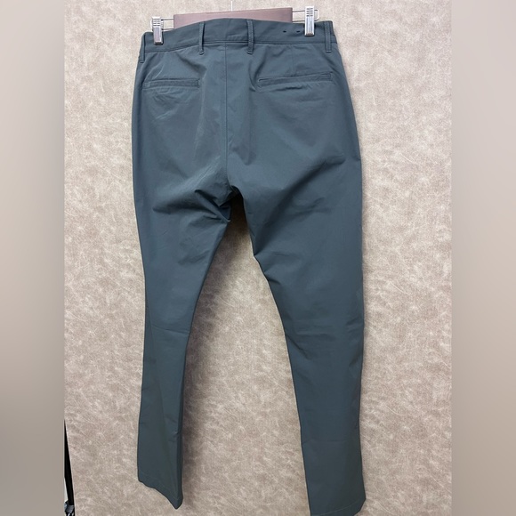 Men’s J. Crew Slim Fit Flex Pants - Picture 11 of 11
